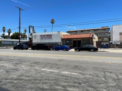 7252 Woodley Avenue Property Image